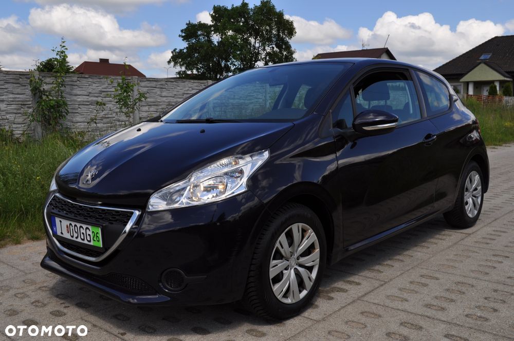 Peugeot 208 82 VTI Allure - 2