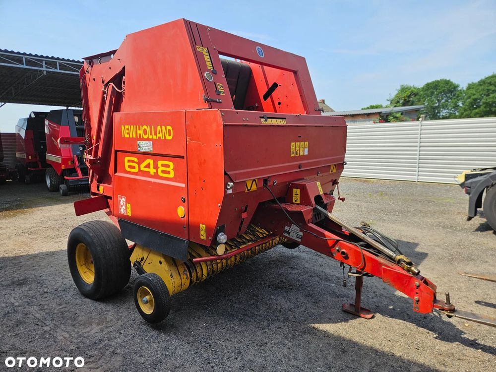 New Holland 648 - 4