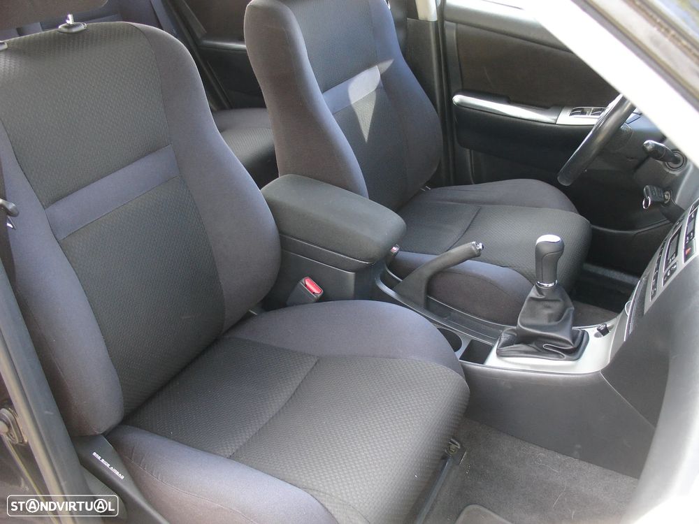 Toyota Corolla 1.4 VVT-i S-Pack - 2