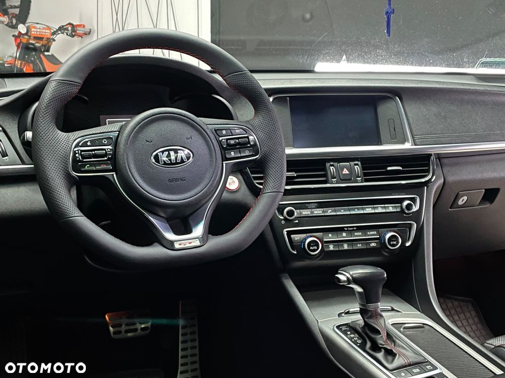 Kia Optima 2.0 T-GDI GT - 7