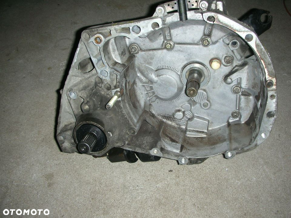Skrzynia biegów renault 1.2 1.4 1.6 1.8 2.0 1.9 dci dti  1.5 dci jb3 jc5 jr5 jh3 - 5