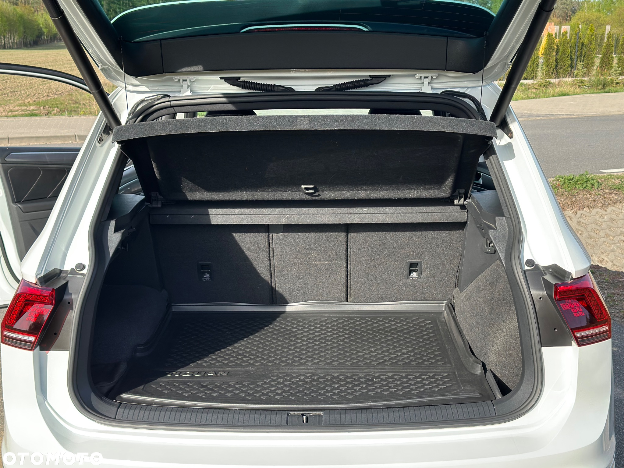 Volkswagen Tiguan - 38
