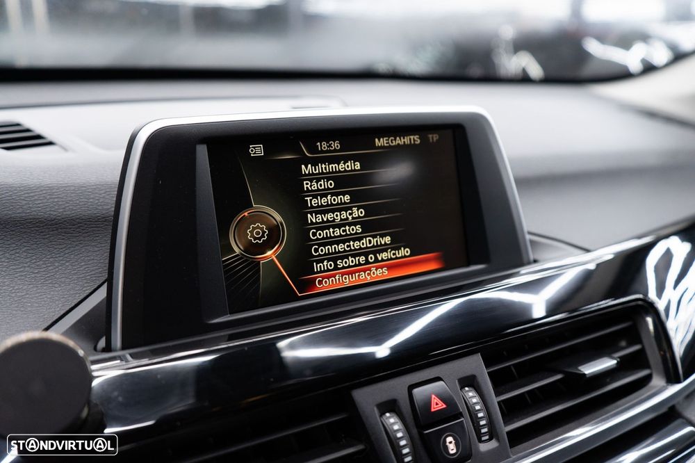 BMW X1 18 d sDrive Line Sport - 31