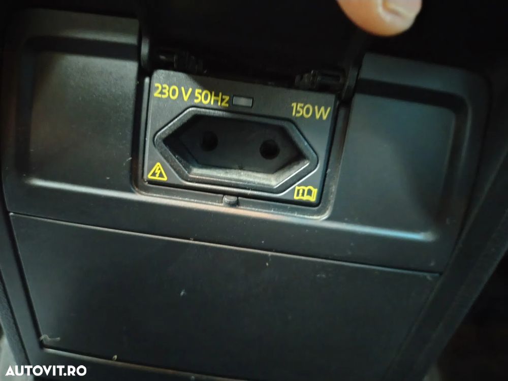 Volkswagen Passat - 21