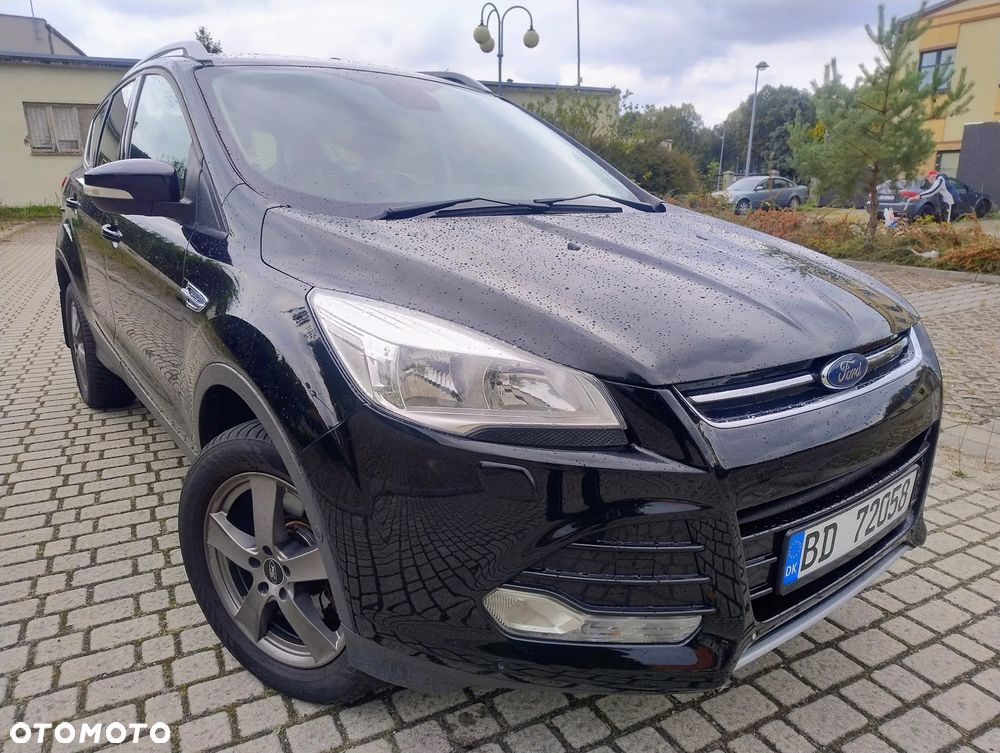 Ford Kuga 2.0 TDCi 2x4 Titanium - 1