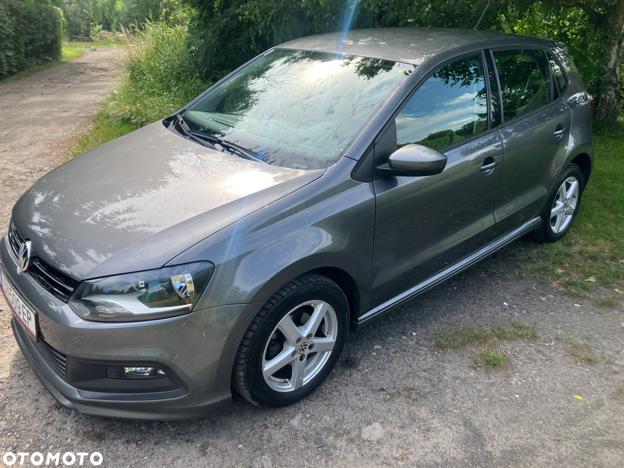 Volkswagen Polo - 6