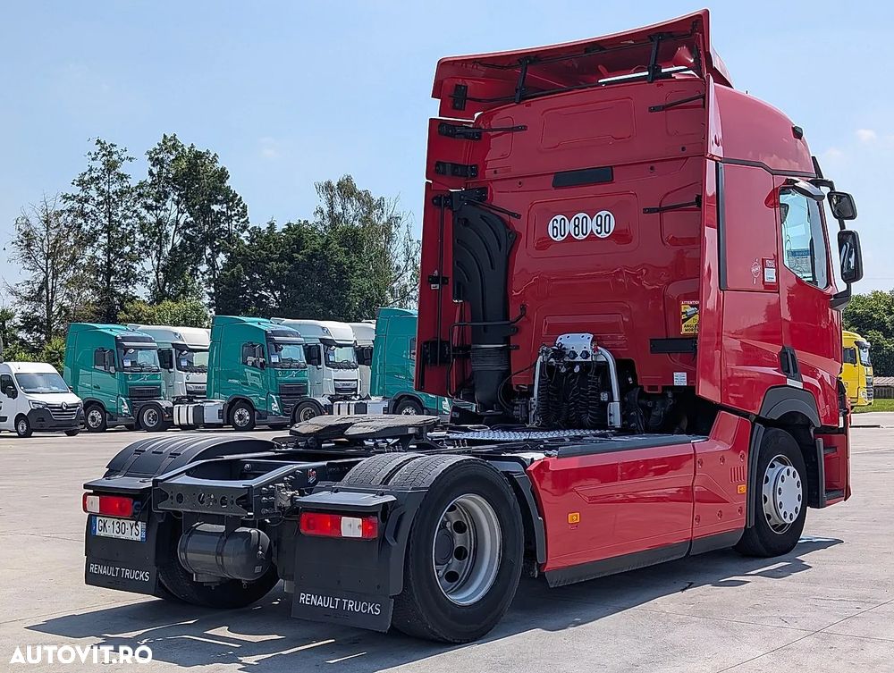 Renault T 520 - 8