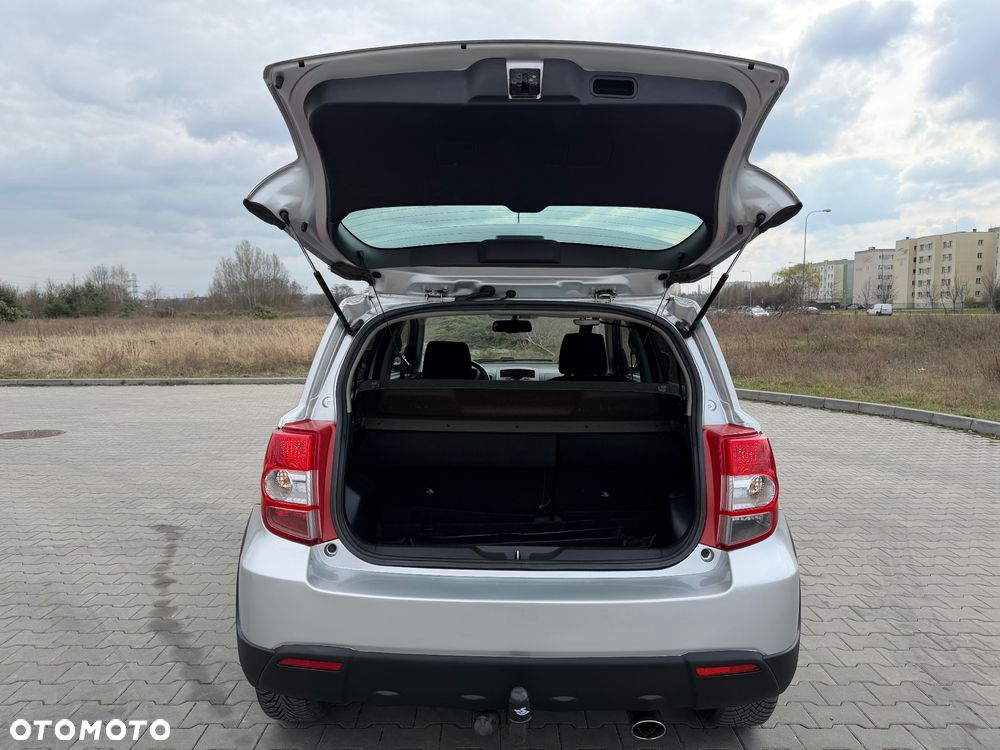 Toyota Urban Cruiser 1.4 D-4D Sol 4x4 EU5 - 9