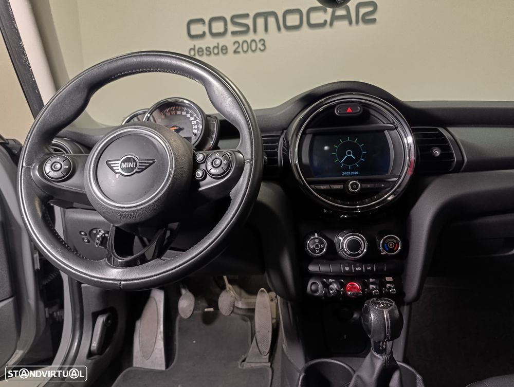 MINI 5 Portas One D - 14