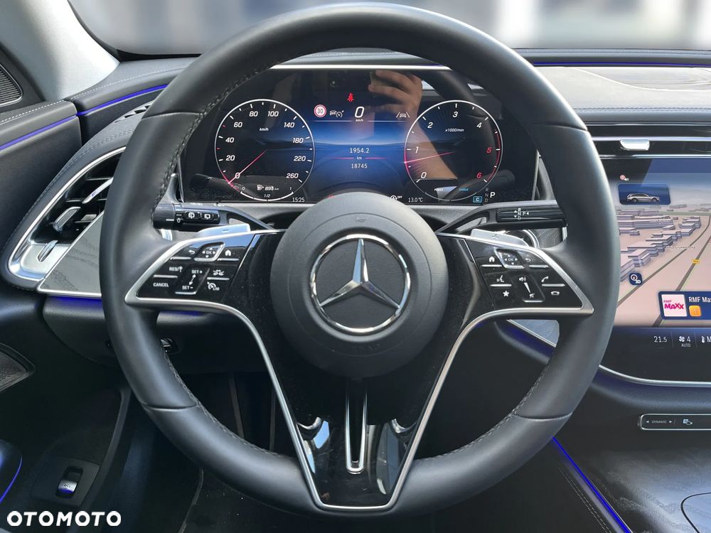 Mercedes-Benz Klasa E - 15