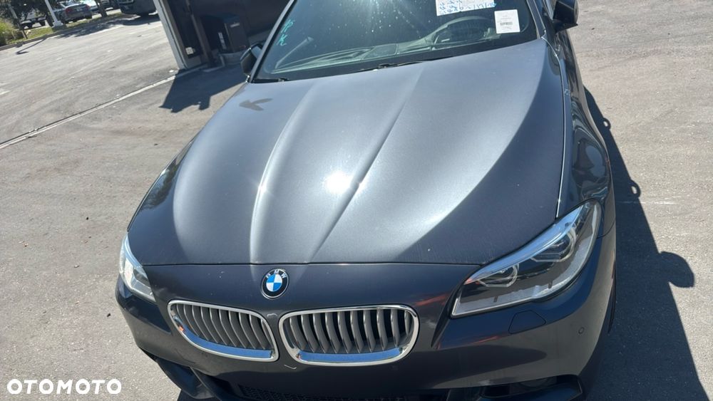 BMW Seria 5 550i Sport-Aut - 13