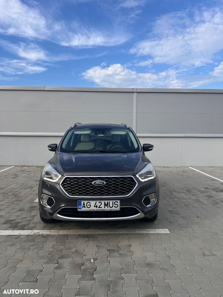 Ford Kuga 2.0 TDCi 4WD Powershift Vignale - 4
