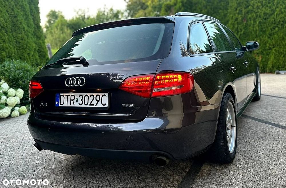 Audi A4 Avant - 23