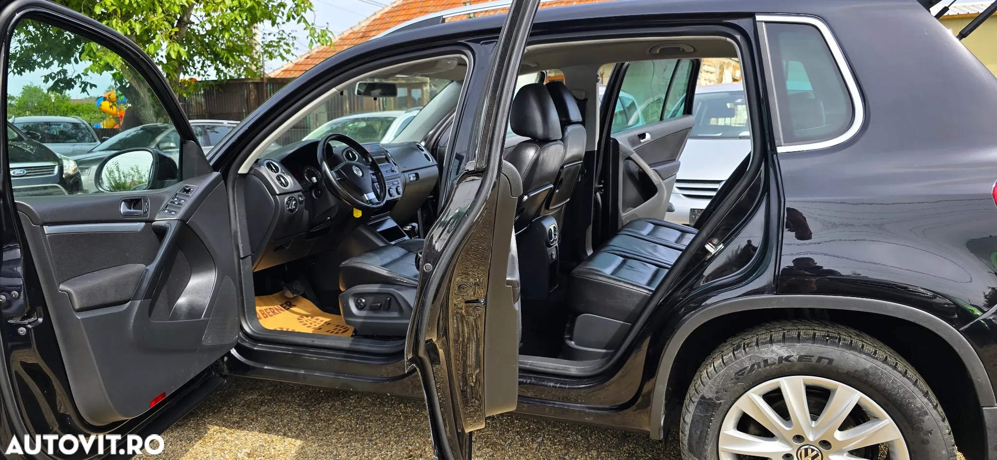 Volkswagen Tiguan 2.0 TDI 4Motion DSG Sport & Style - 31