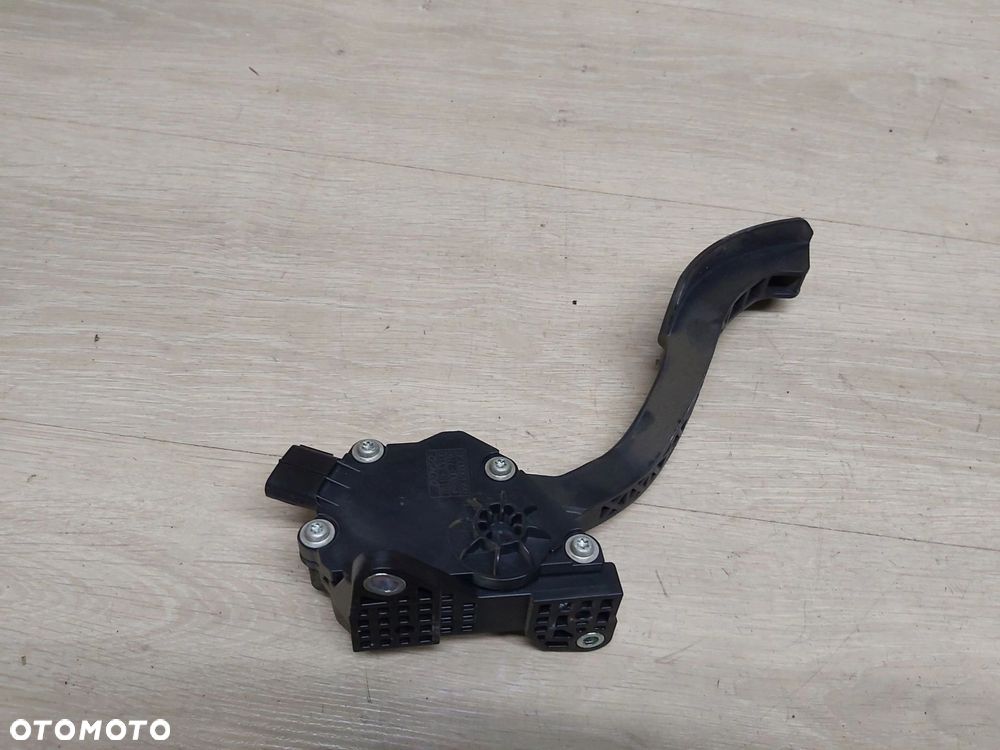 Toyota Corolla E15 pedał gazu potencjometr Lexus RX 78110-33020 - 2