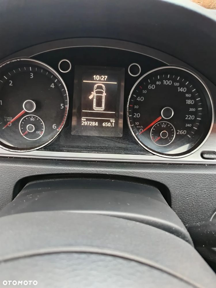 Volkswagen Passat 2.0 TDI Comfortline - 5