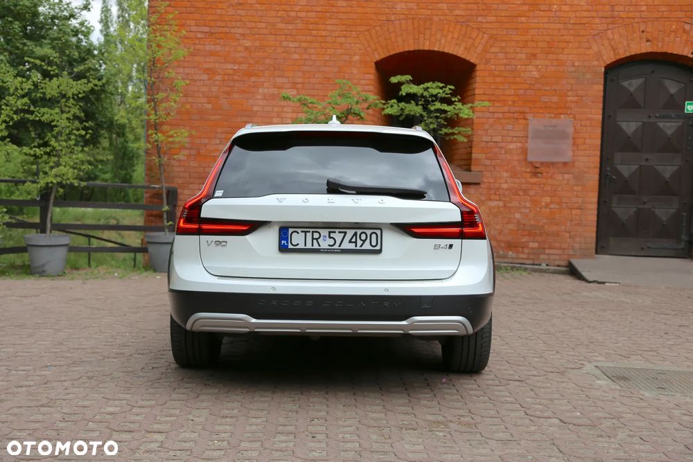 Volvo V90 Cross Country B4 D AWD Plus - 6