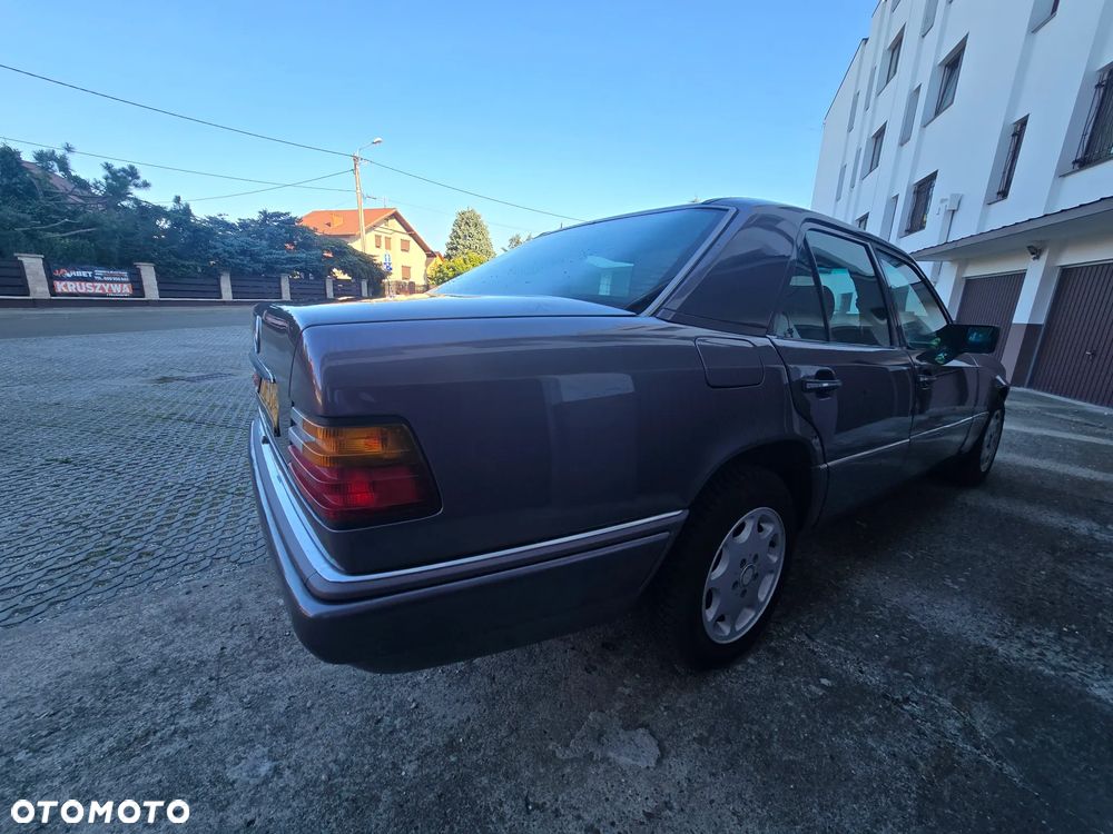 Mercedes-Benz Klasa E - 5