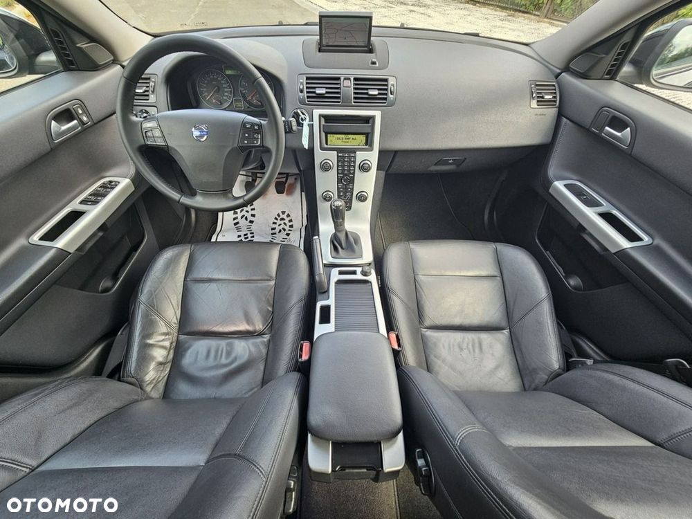 Volvo V50 2.0 Momentum Euro5 - 7