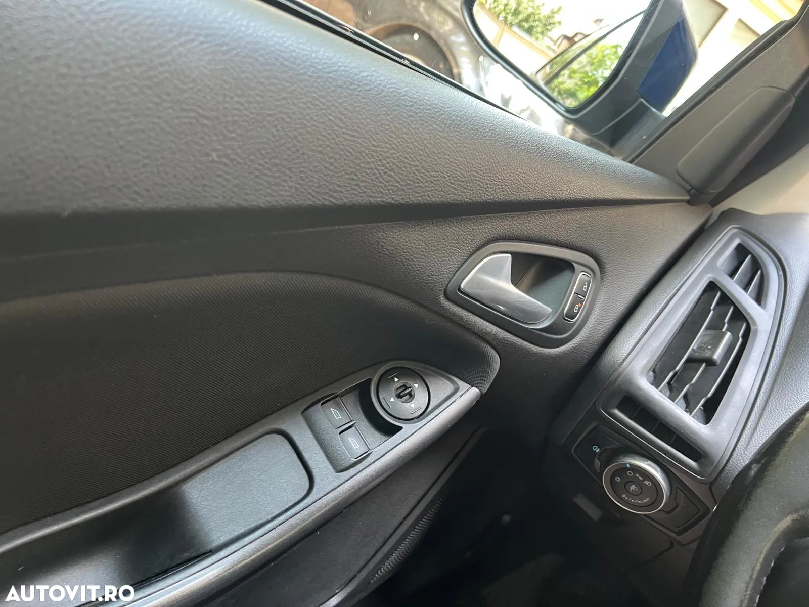 Ford Focus - 5