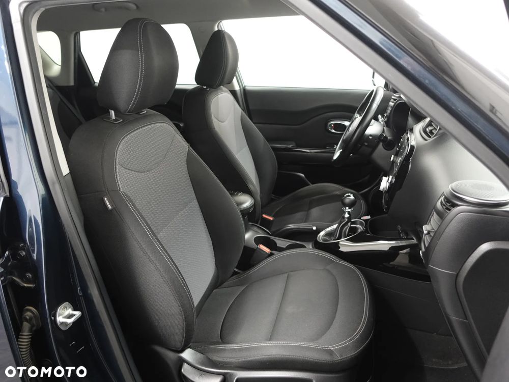 Kia Soul 1.6 CRDI Spirit - 26
