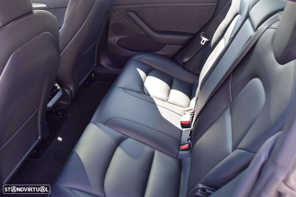Tesla Model 3 Long Range Tração Integral Premium - 28