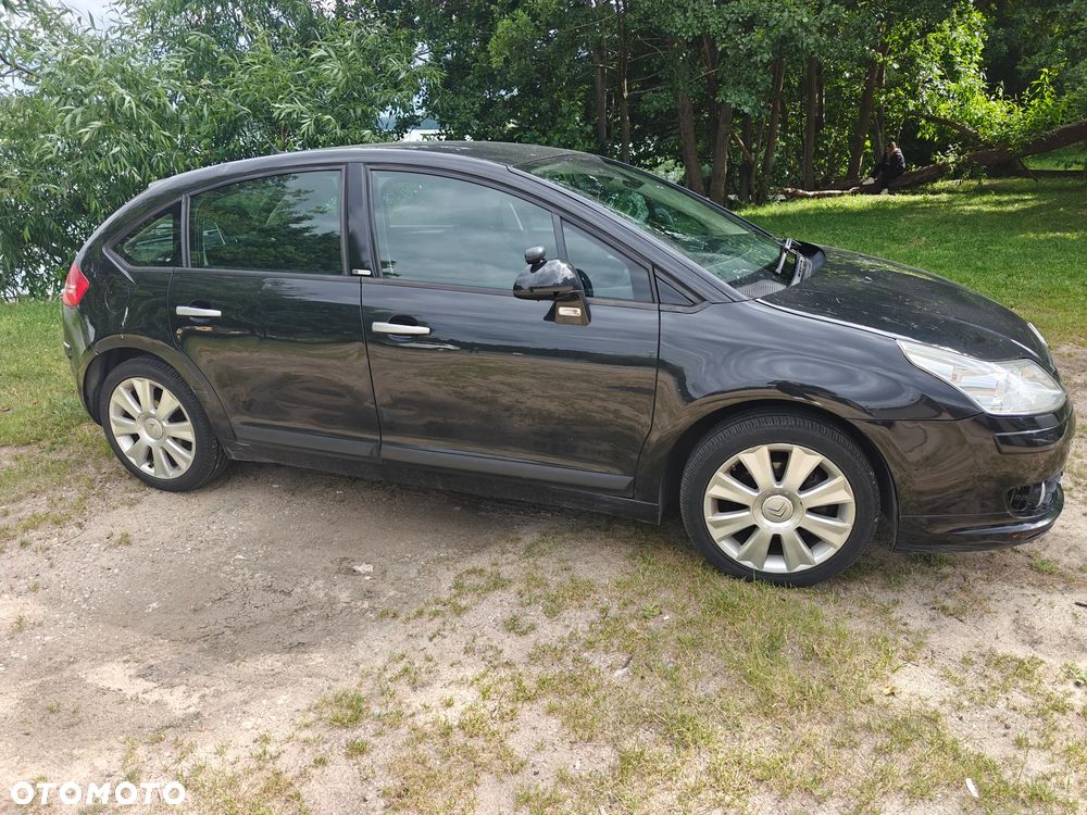 Citroën C4 2.0 16V Exclusive - 5