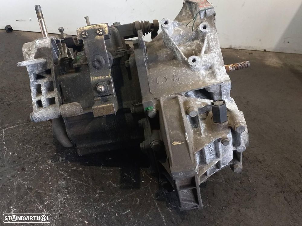 CAIXA DE VELOCIDADES FIAT II PUNTO 188 BERLINA REF. 1886849754 - 1