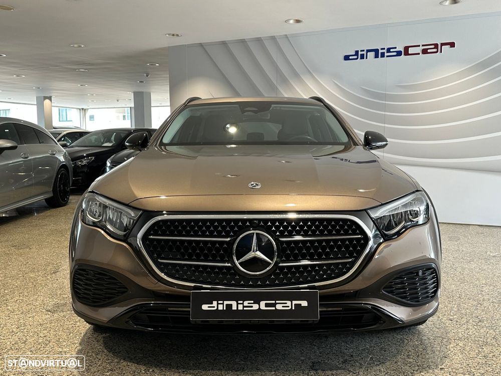 Mercedes-Benz E 300 de 4Matic All-Terrain - 4