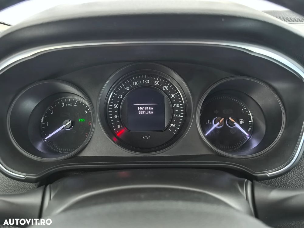 Renault Megane ENERGY TCe Life - 20