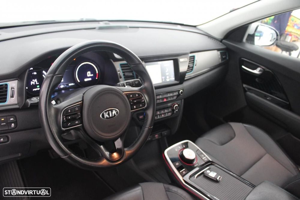 Kia e-Niro 64kWh - 11