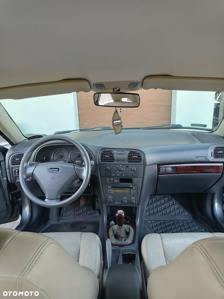 Volvo V40 - 6