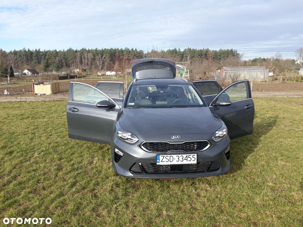 Kia Ceed 1.4 T-GDI L Business Line Plus DCT - 16