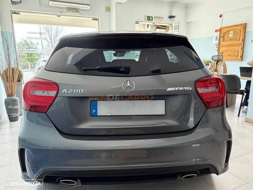 Mercedes-Benz A 200 - 5