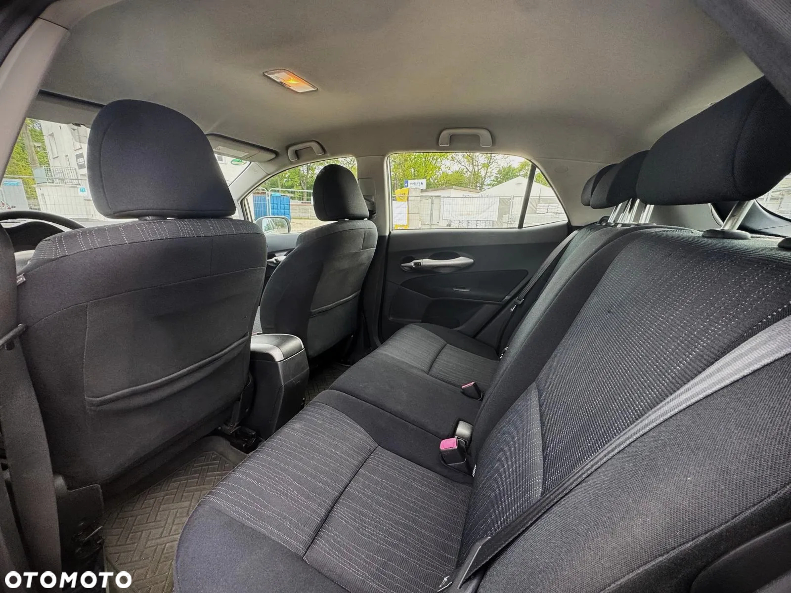Toyota Auris 1.6 VVT-i Sol MM - 8