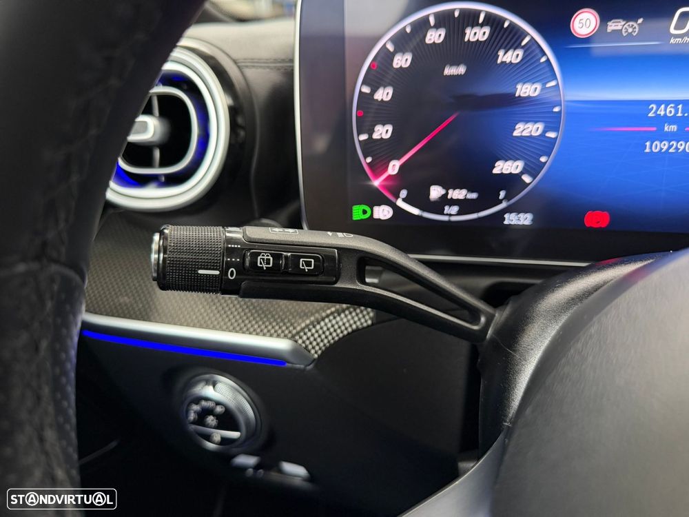 Mercedes-Benz C 300 d AMG Line - 25