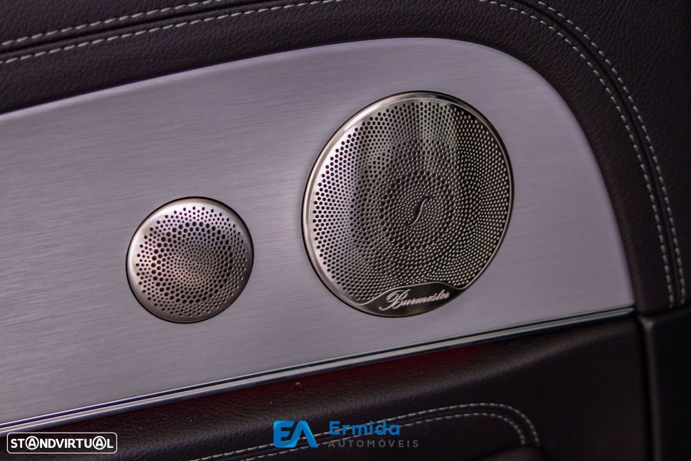 Mercedes-Benz E 300 - 40