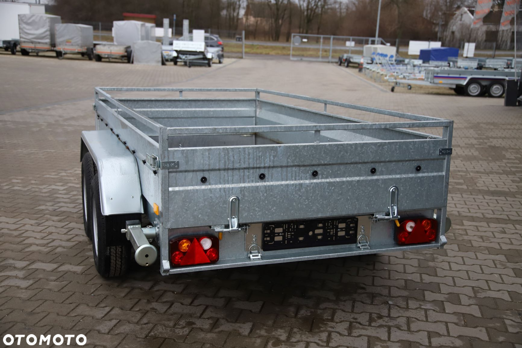 Niewiadów Majster z podjazdami 2700 kg - 10