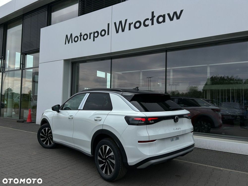 Volkswagen T-Roc - 11