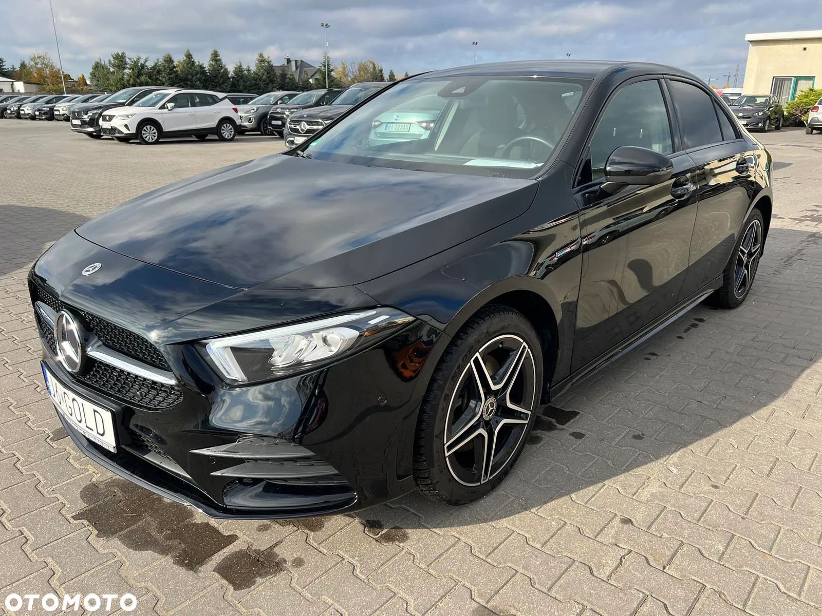 Mercedes-Benz Klasa A 250 e 8G-DCT AMG Line - 1