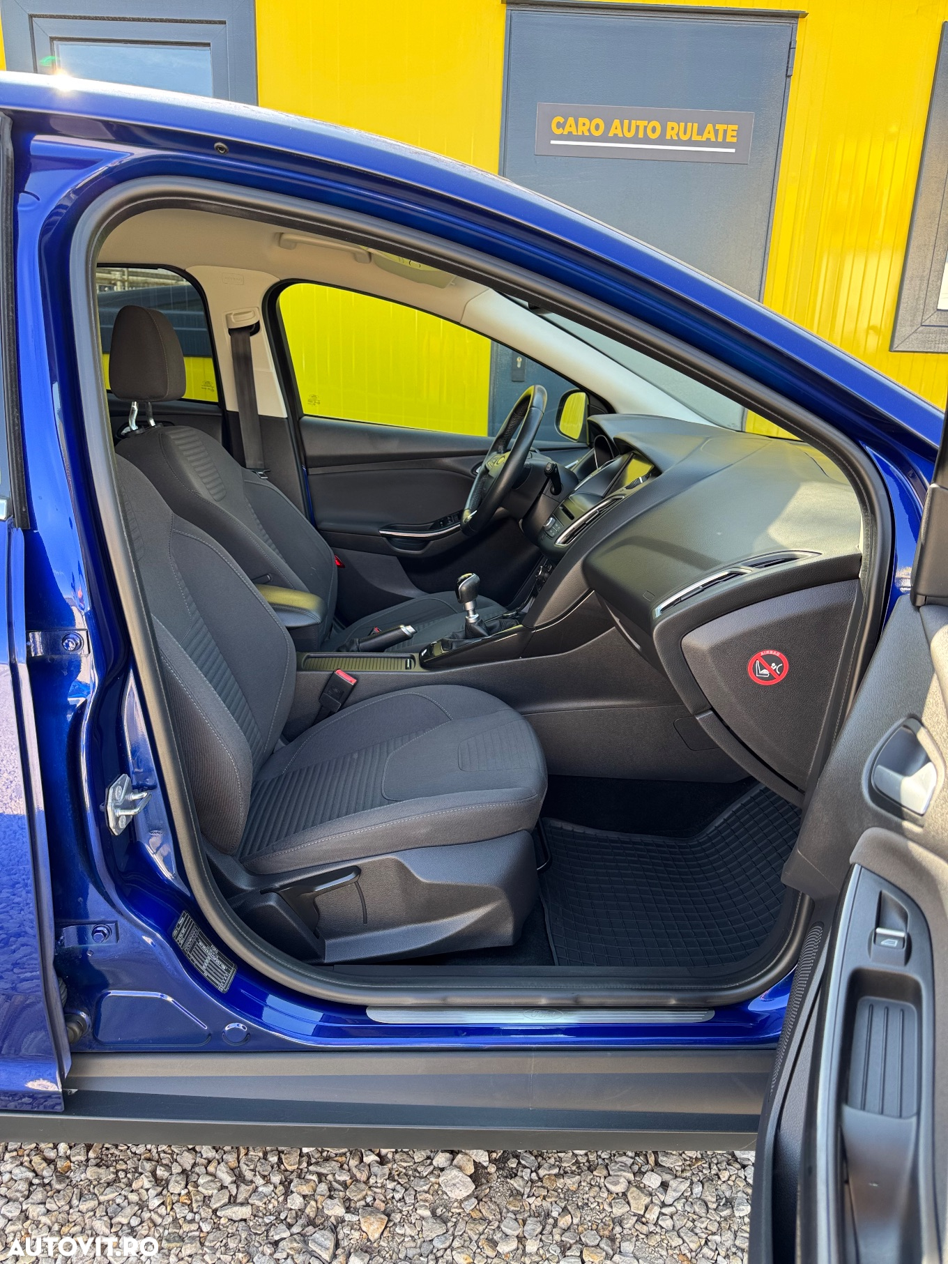 Ford Focus 2.0 EcoBlue Titanium - 11