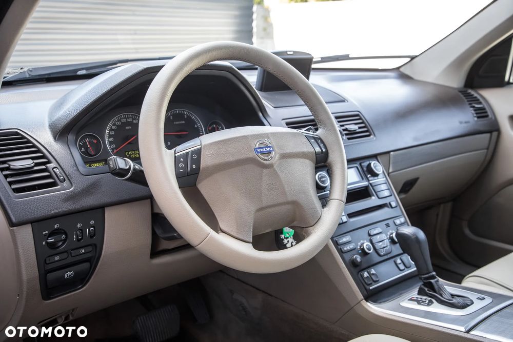Volvo XC 90 - 13