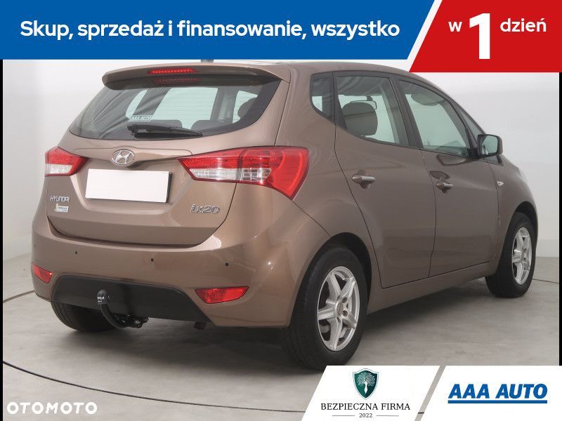 Hyundai ix20 - 6