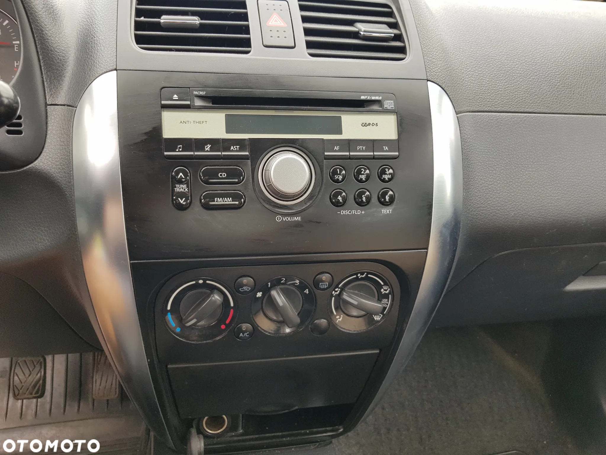 Suzuki SX4 1.6 GLX / Comfort - 7