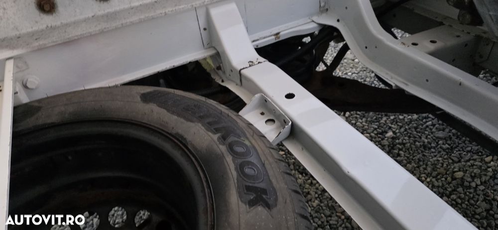 Volkswagen TRANSPORTER face lift 2.0 tdi, 140cp,  186.200 km,           basculabil 3.2t original,  07/2012 (serie 2013).  (factura cu TVA, SEAP , finantare PJ, rate PF - 19