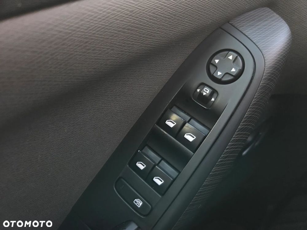 Citroën C4 Picasso THP 155 Exclusive - 33