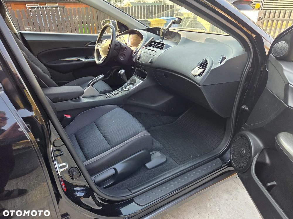 Honda Civic 1.8 Comfort - 6