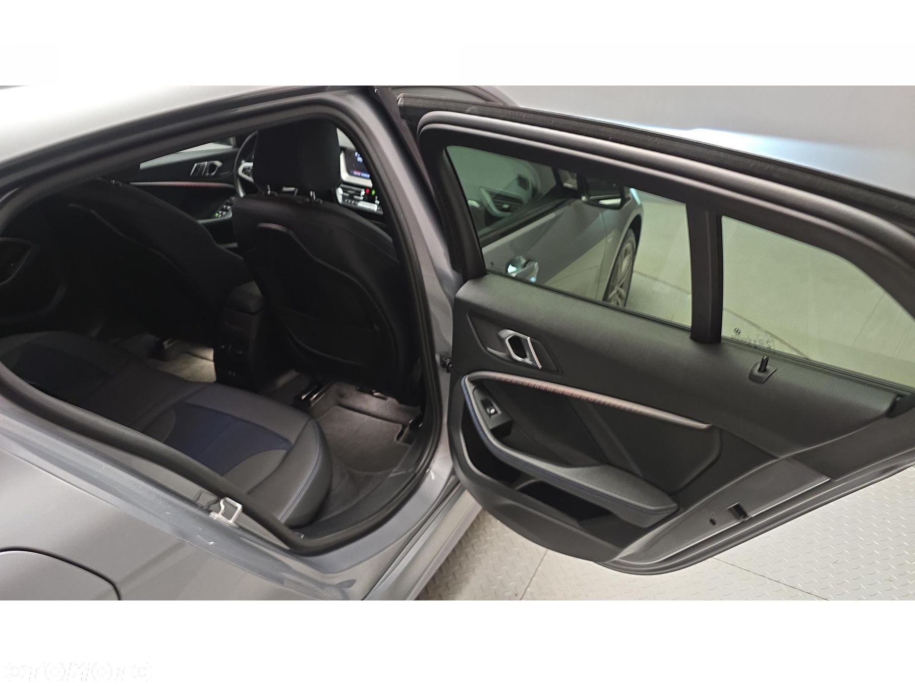 BMW Seria 1 - 29
