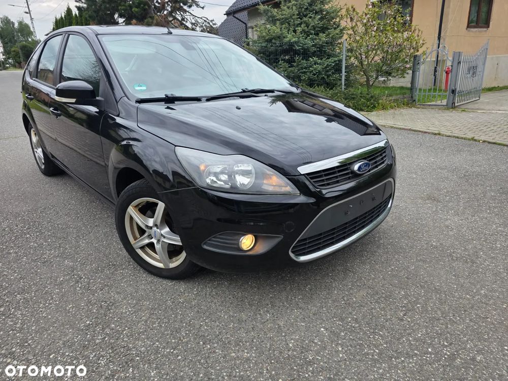 Ford Focus 1.8 Black Magic - 26