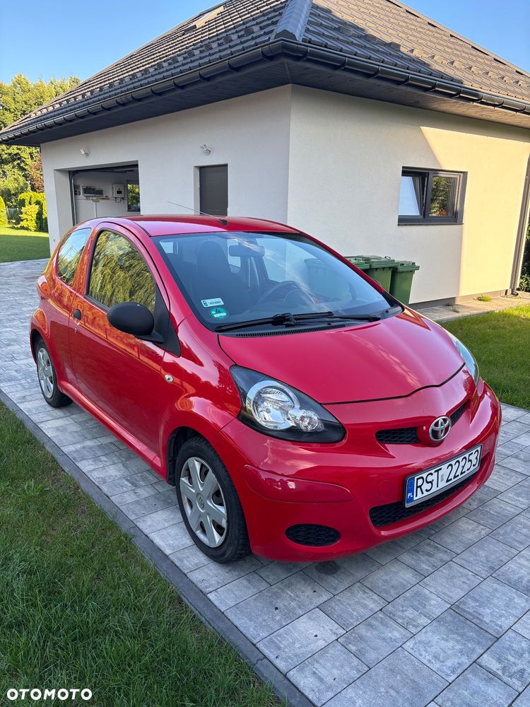 Toyota Aygo Standard - 6